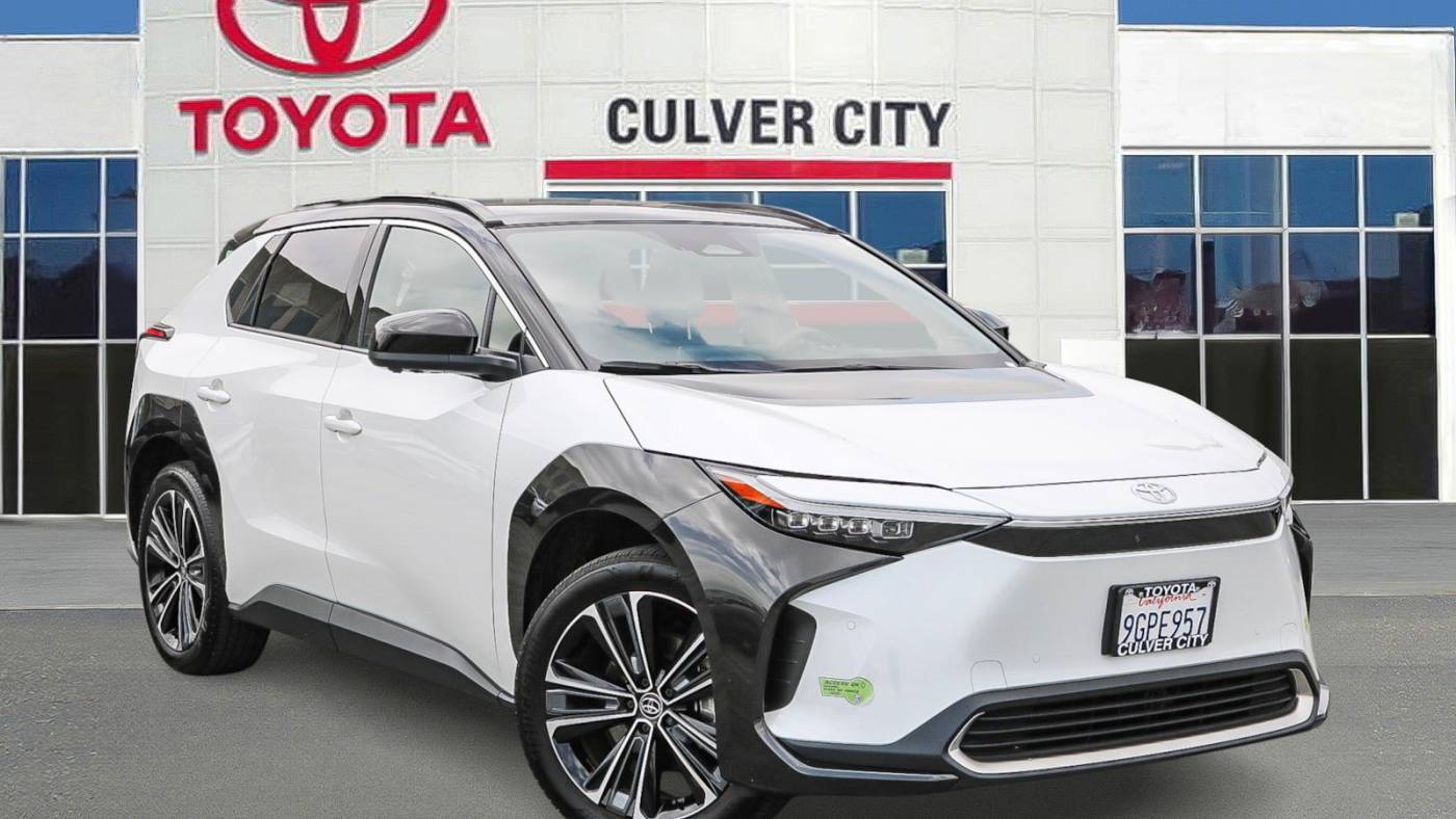 2023 Toyota bZ4X Limited — SUV — 9,378 mi — Culver City, CA