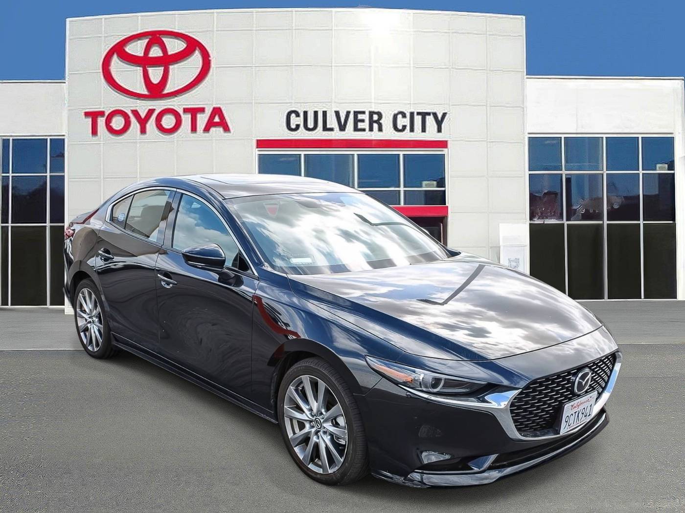 2022 Mazda Mazda3 Premium — Sedan — 8,715 mi — Culver City, CA