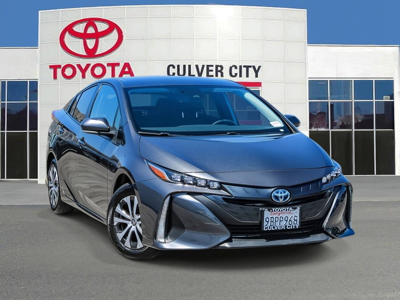 2022 Toyota Prius Prime LE — Hatchback — 24,922 mi — Culver City, CA