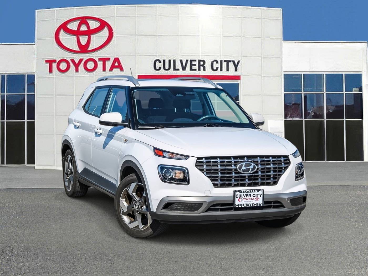 2023 Hyundai Venue SEL — SUV — 22,006 mi — Culver City, CA
