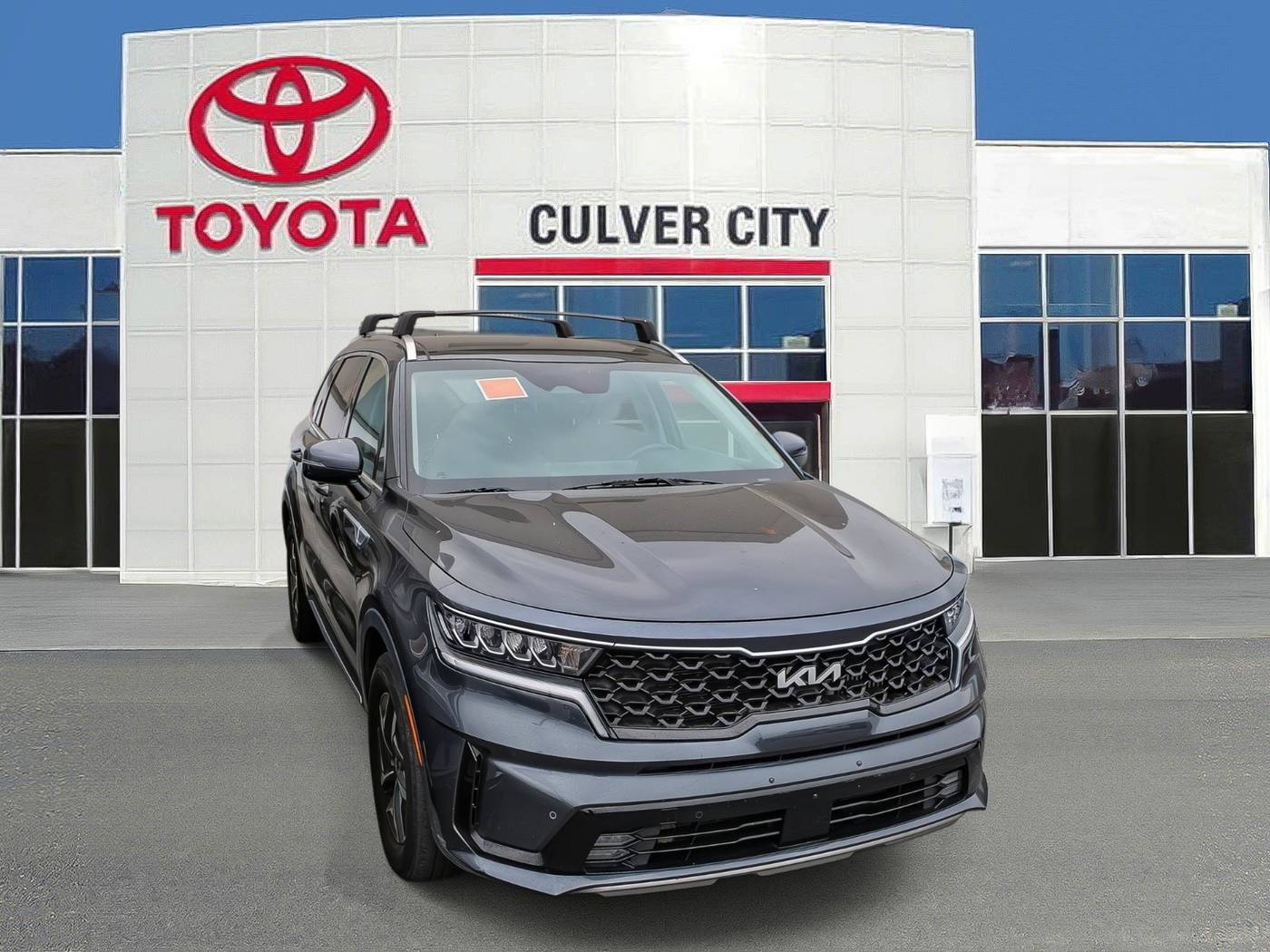 2022 Kia Sorento Hybrid EX — SUV — 33,159 mi — Culver City, CA