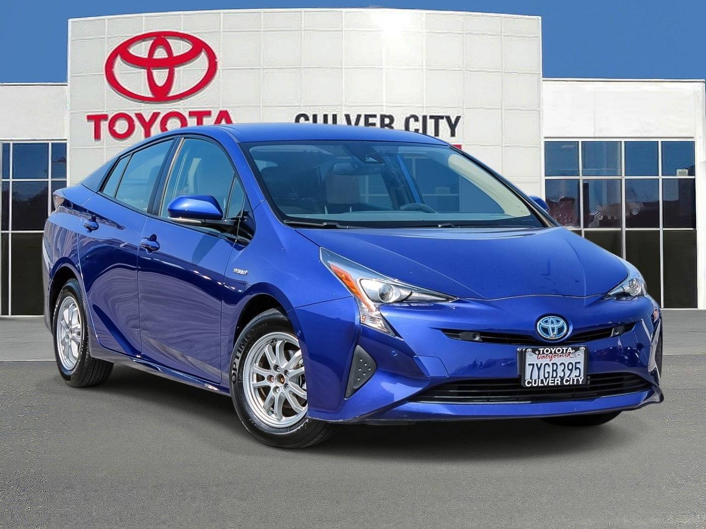 2017 Toyota Prius Two — Hatchback — 42,402 mi — Culver City, CA
