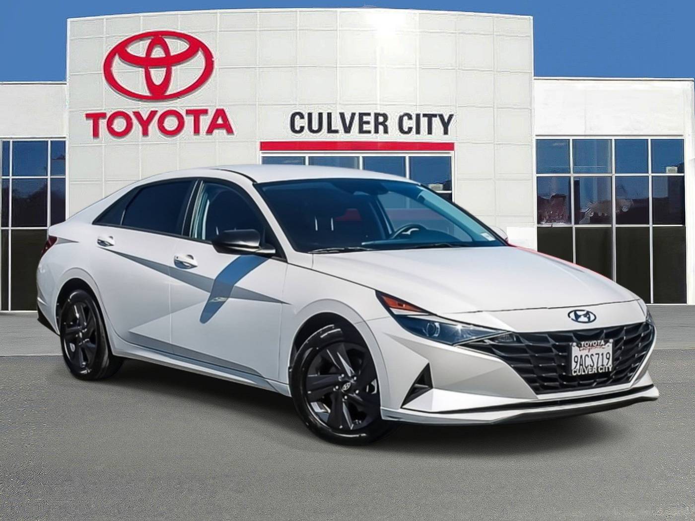 2022 Hyundai Elantra SEL — Sedan — 48,670 mi — Culver City, CA