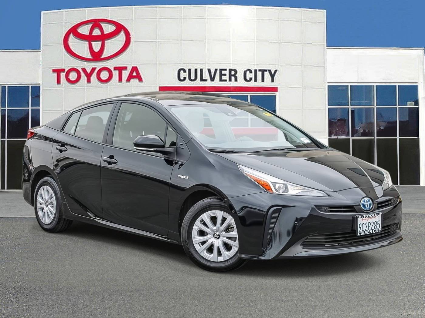 2022 Toyota Prius LE — Hatchback — 1,991 mi — Culver City, CA
