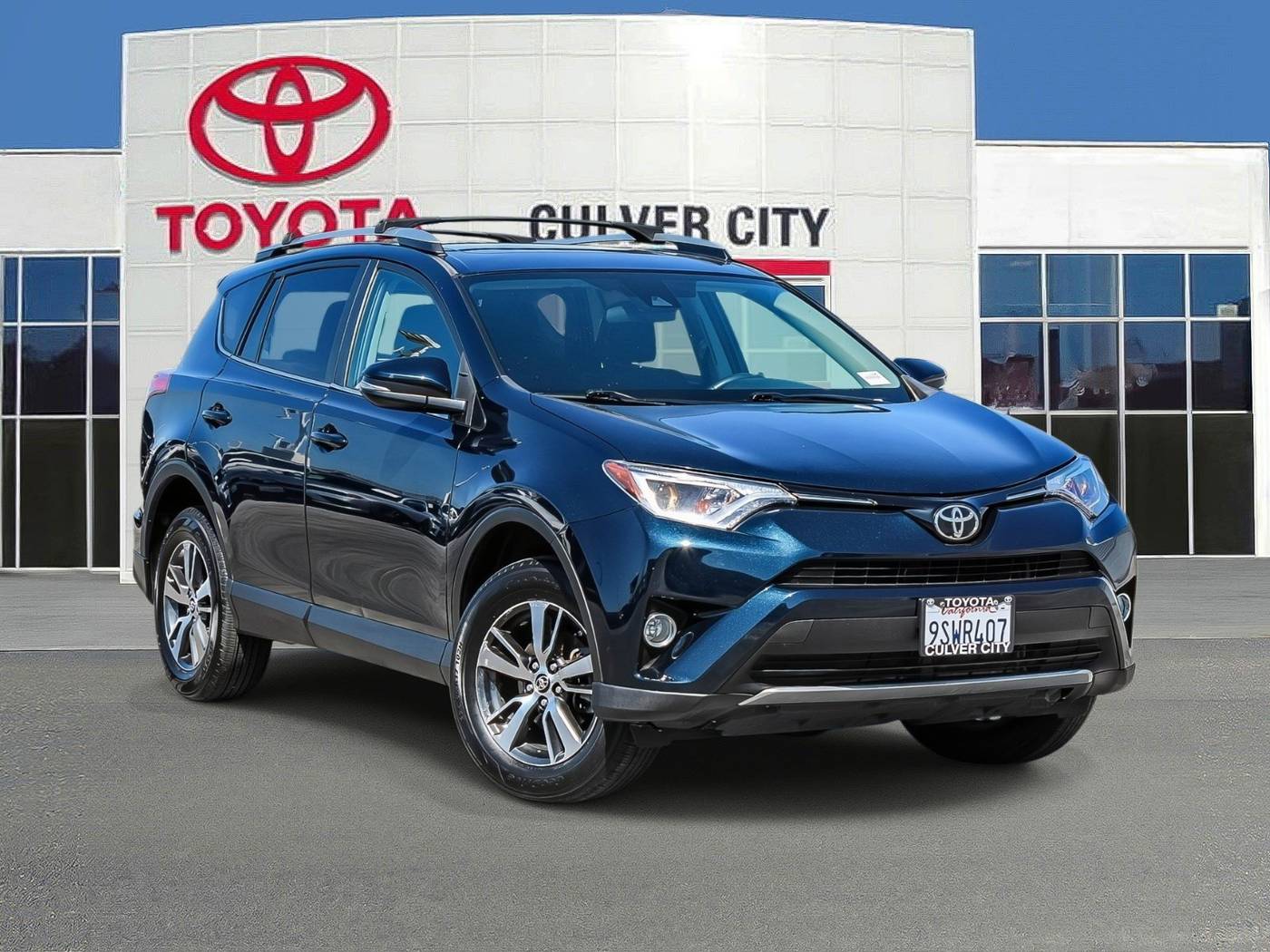 2017 Toyota RAV4 XLE — SUV — 118,798 mi — Culver City, CA