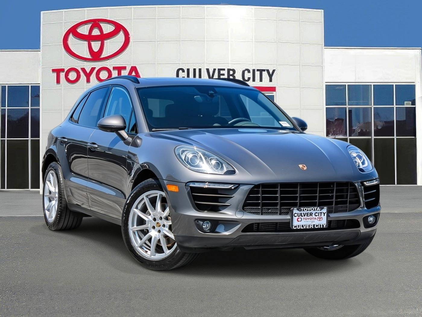 2018 Porsche Macan Sport Edition — SUV — 20,404 mi — Culver City, CA