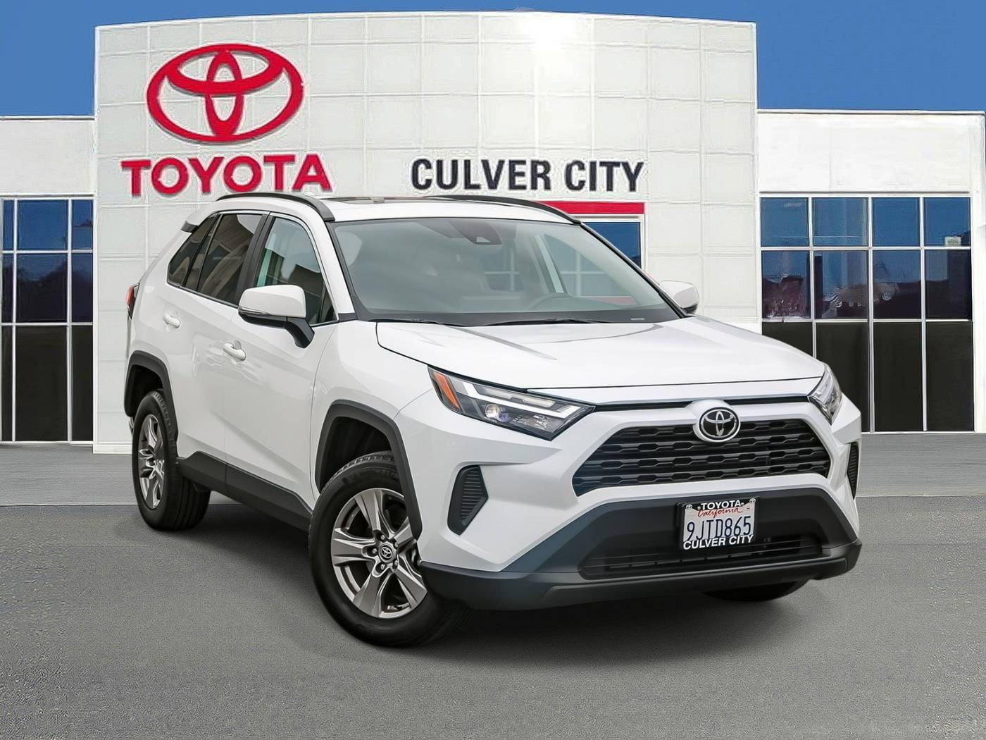 2023 Toyota RAV4 XLE — SUV — 8,289 mi — Culver City, CA