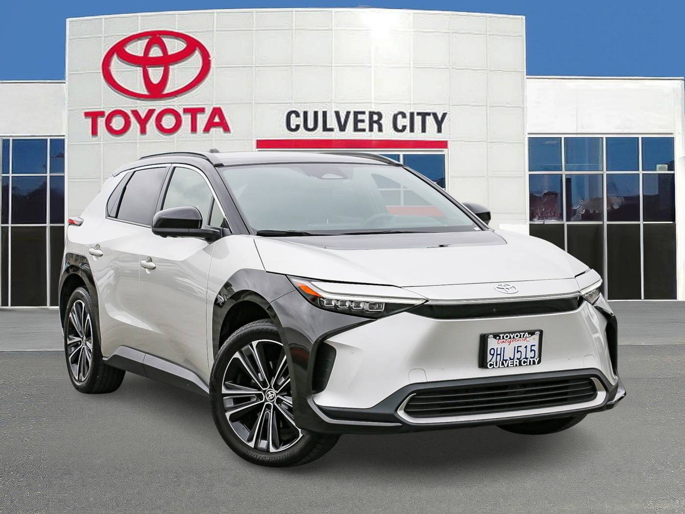 2023 Toyota bZ4X Limited — SUV — 11,104 mi — Culver City, CA