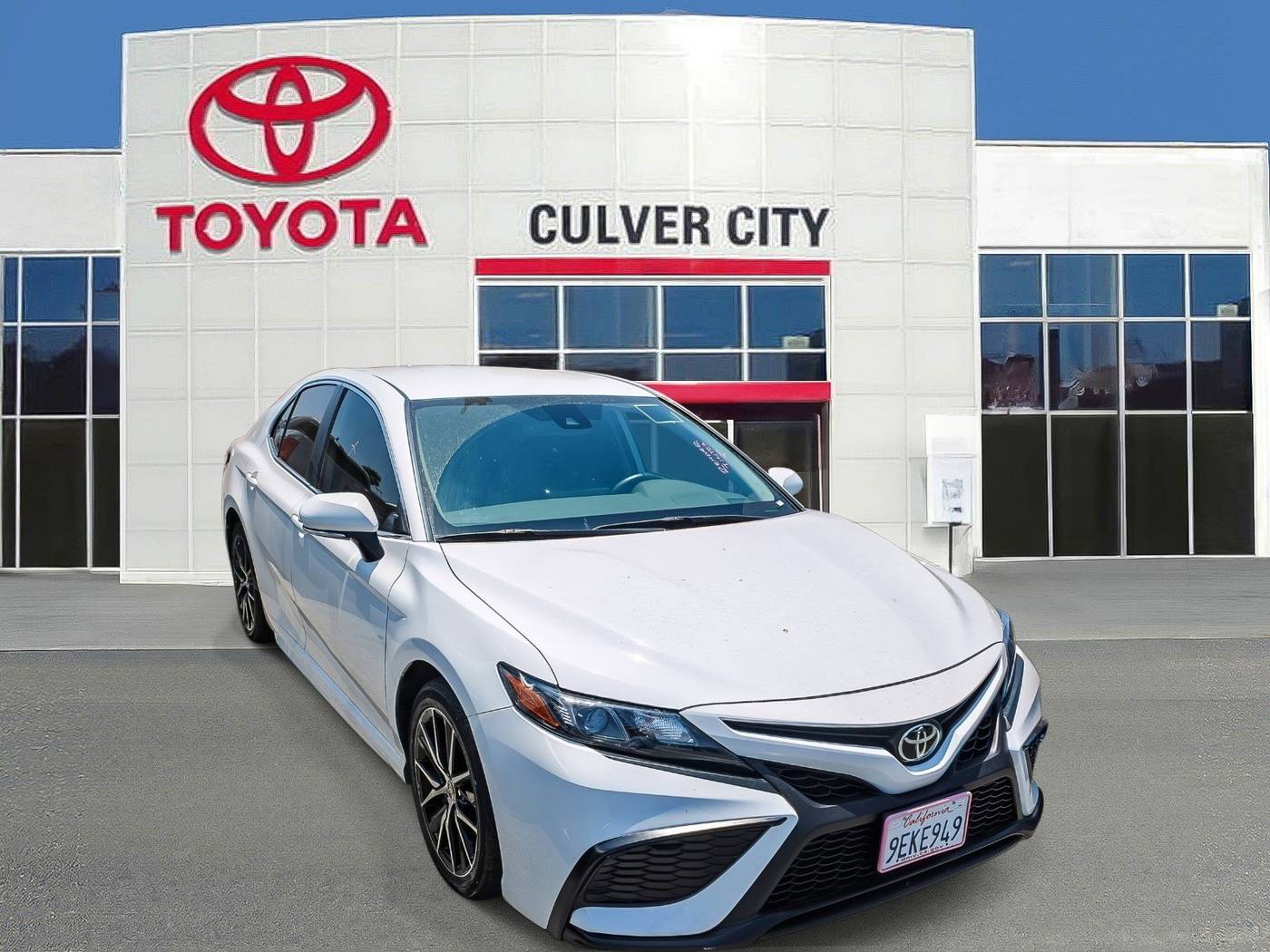 2023 Toyota Camry SE — Sedan — 28,879 mi — Culver City, CA