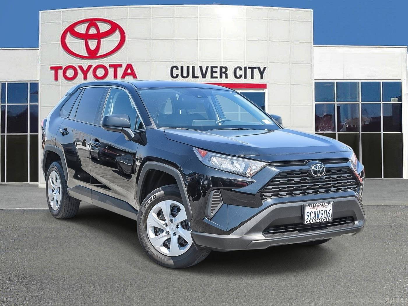 2022 Toyota RAV4 LE — SUV — 16,522 mi — Culver City, CA