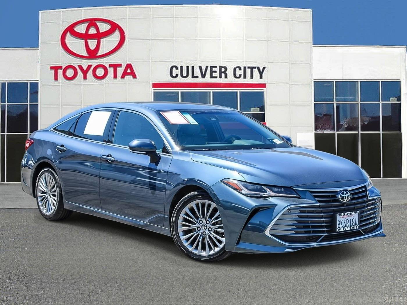 2019 Toyota Avalon Limited — Sedan — 18,824 mi — Culver City, CA