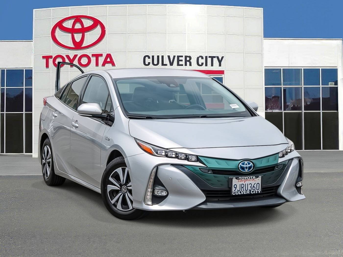 2017 Toyota Prius Prime Advanced — Hatchback — 105,444 mi — Culver City, CA