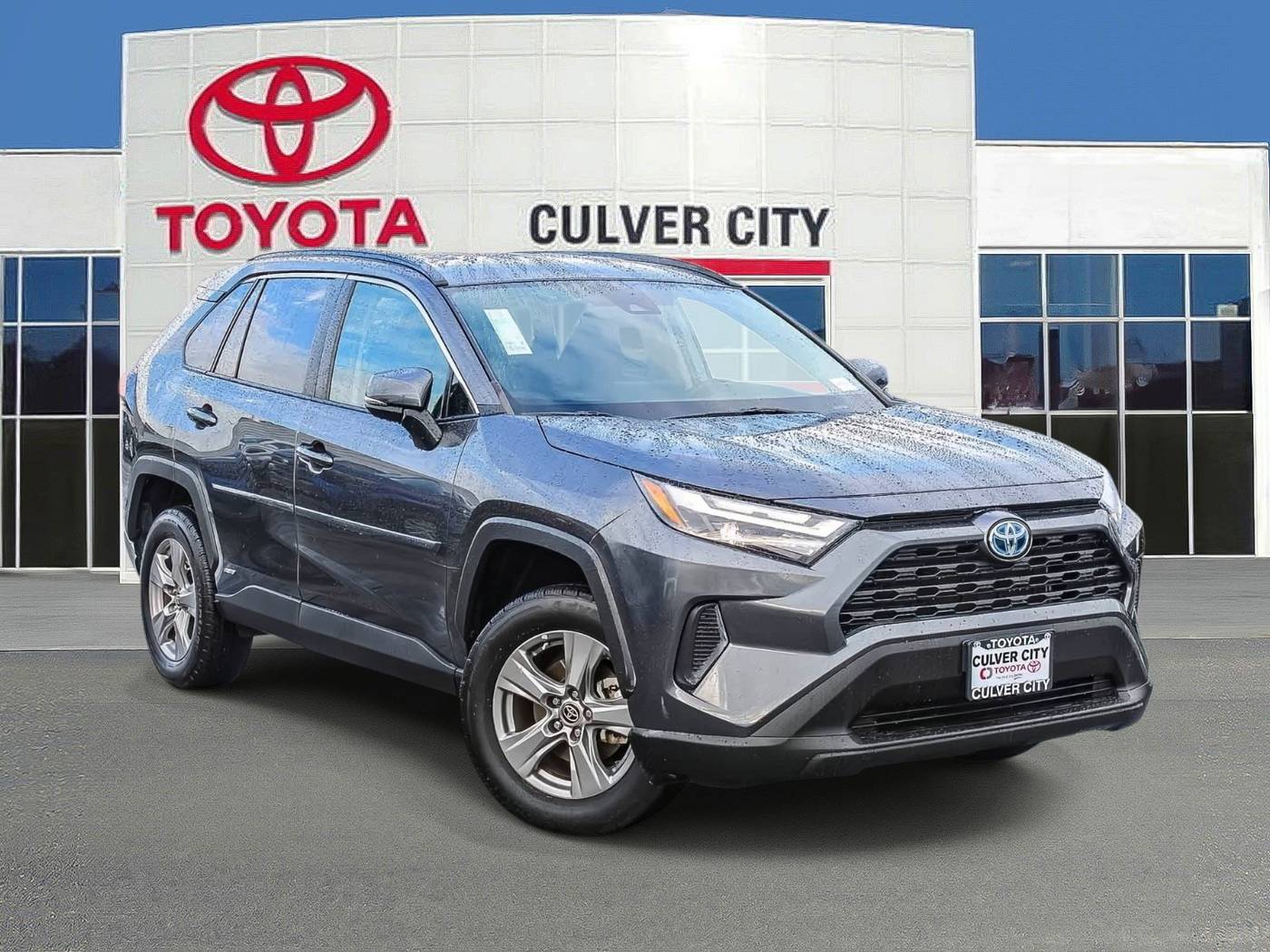 2023 Toyota RAV4 Hybrid LE — SUV — 32,588 mi — Culver City, CA