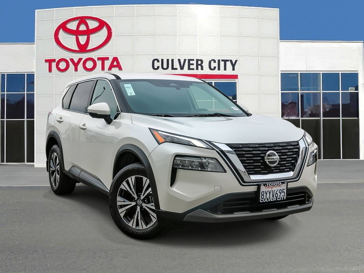 2021 Nissan Rogue SV — SUV — 69,876 mi — Culver City, CA