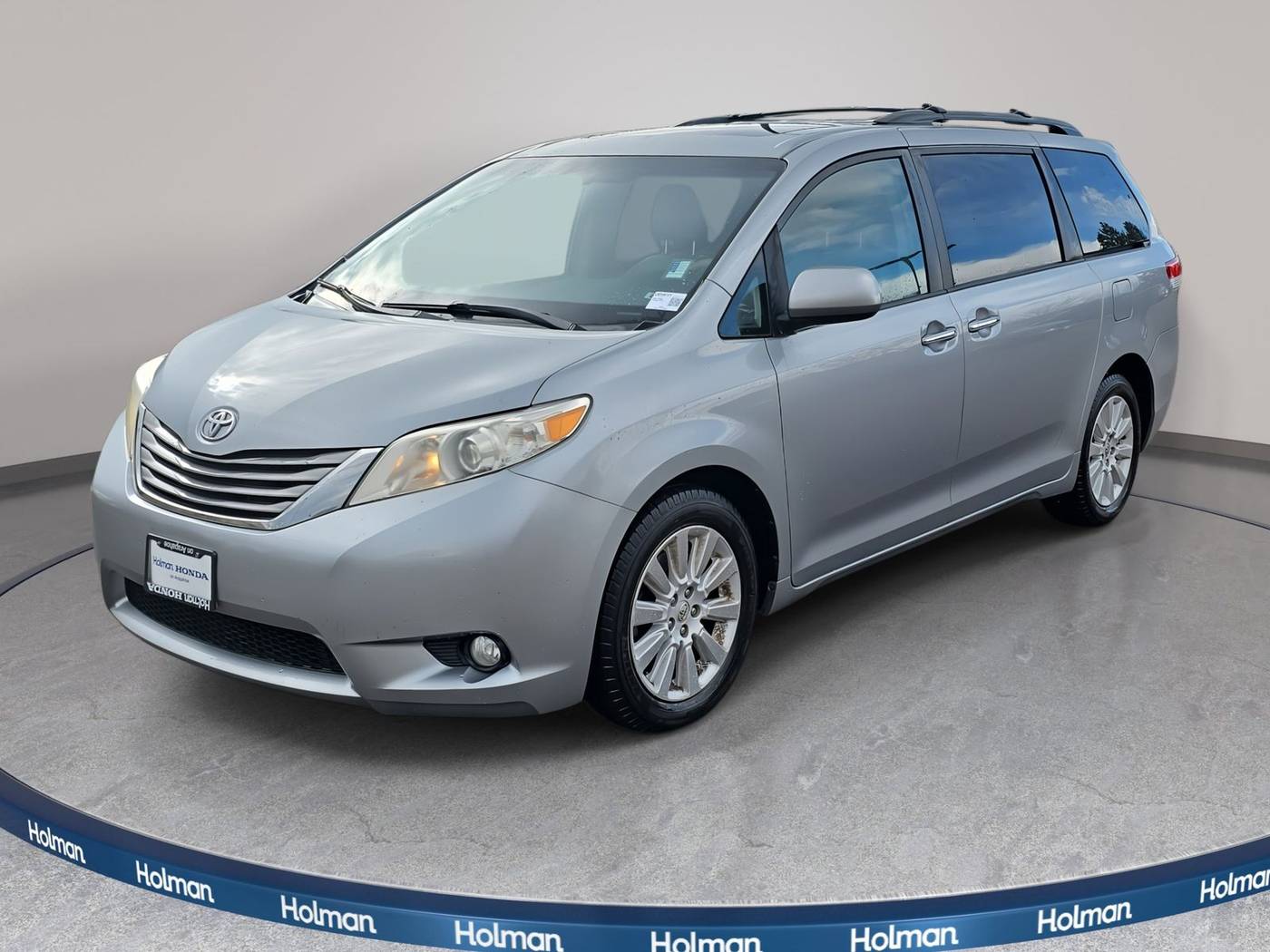 2012 Toyota Sienna XLE — Minivan — 165,166 mi — Centennial, CO