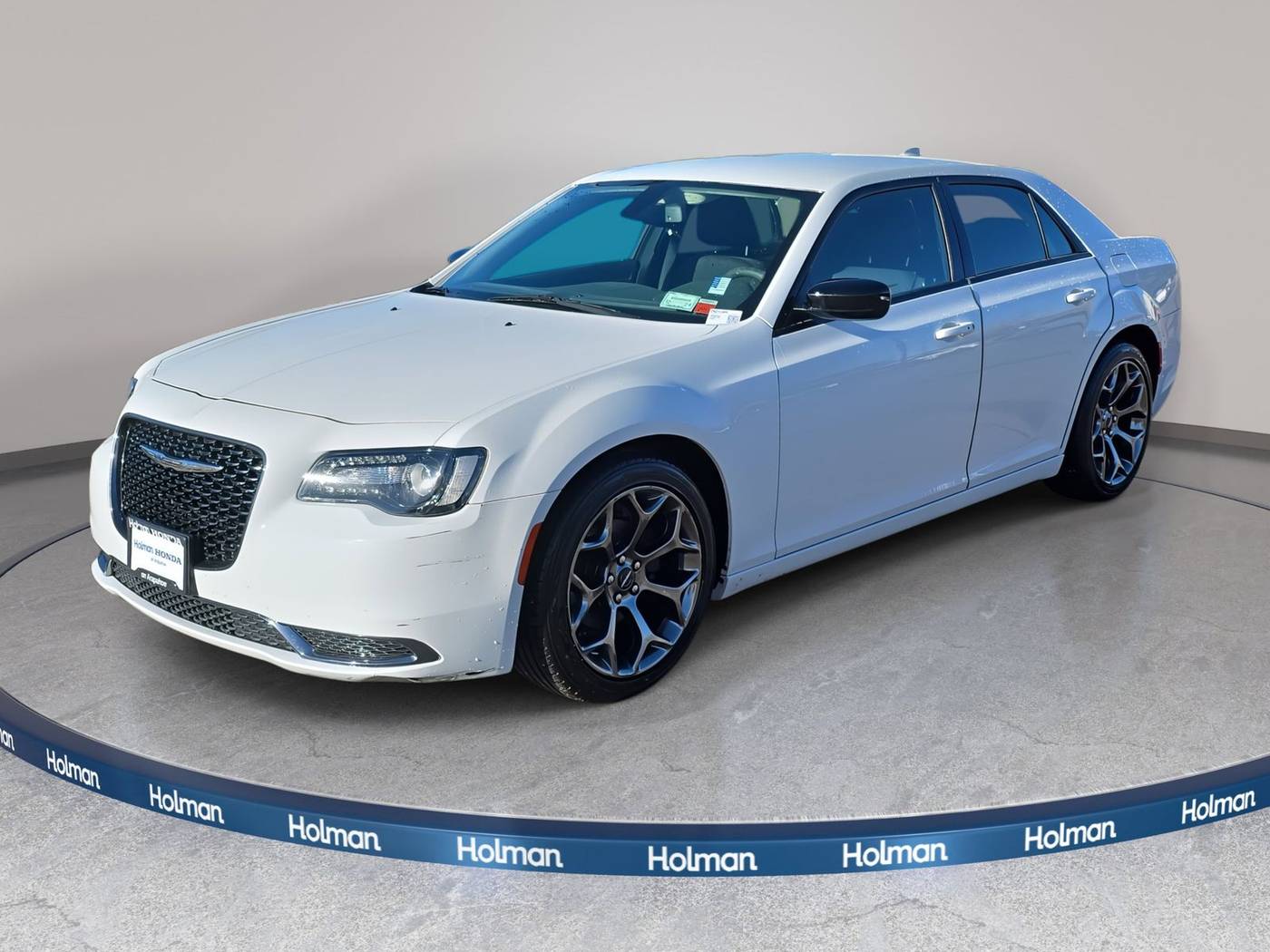2018 Chrysler 300 Touring — Sedan — 50,897 mi — Centennial, CO