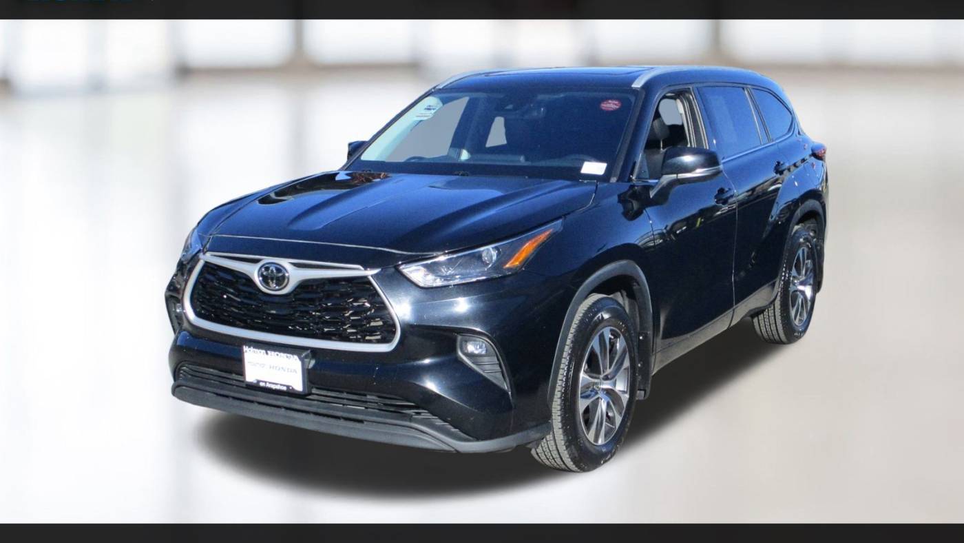 2022 Toyota Highlander XLE — SUV — 49,248 mi — Centennial, CO