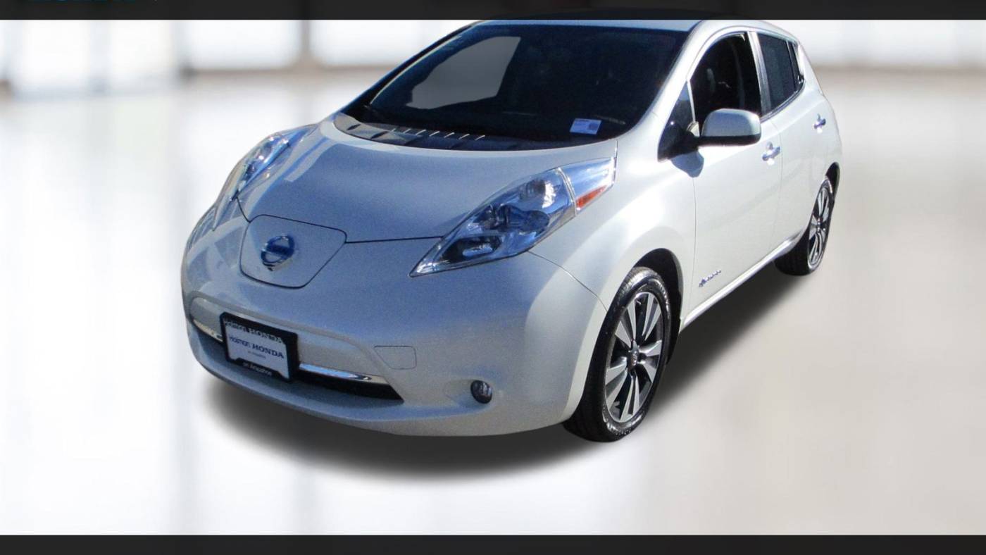 2016 Nissan LEAF SL — Hatchback — 61,770 mi — Centennial, CO