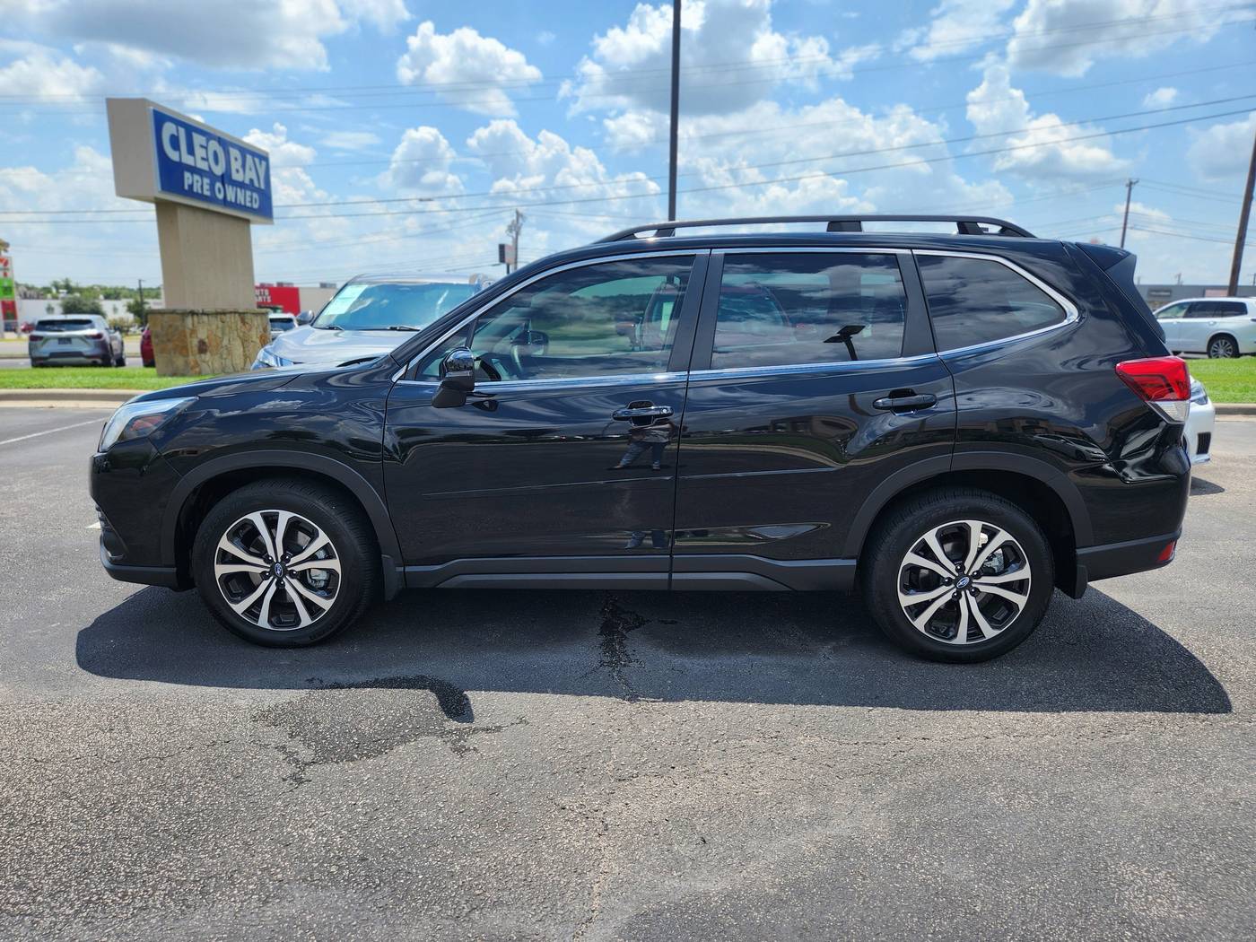 2023 Subaru Forester Limited — SUV — 30,313 mi — Killeen, TX