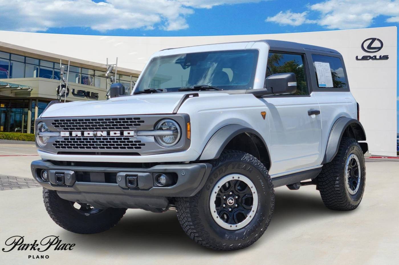 2023 Ford Bronco Badlands — SUV — 17,777 mi — Plano, TX