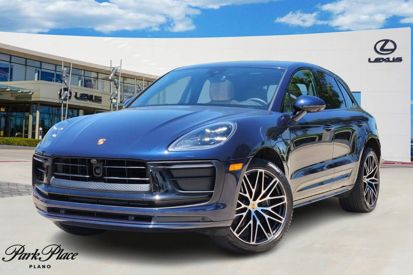 2023 Porsche Macan T — SUV — 22,836 mi — Plano, TX