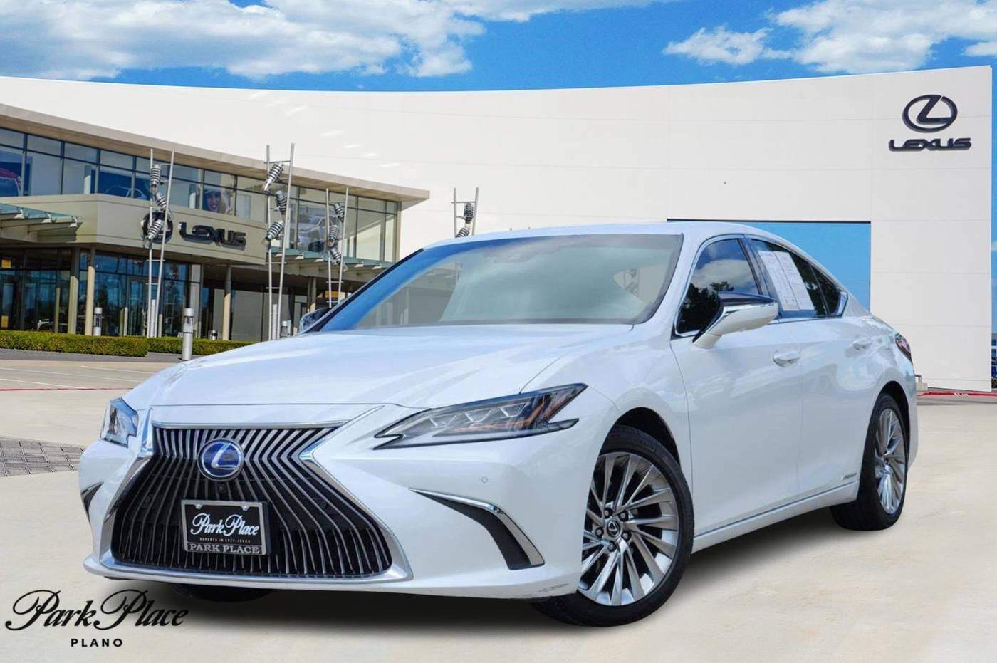 2021 Lexus ES ES 300h Ultra Luxury — Sedan — 29,784 mi — Plano, TX