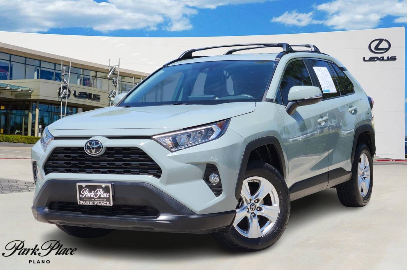 2019 Toyota RAV4 XLE — SUV — 66,200 mi — Plano, TX