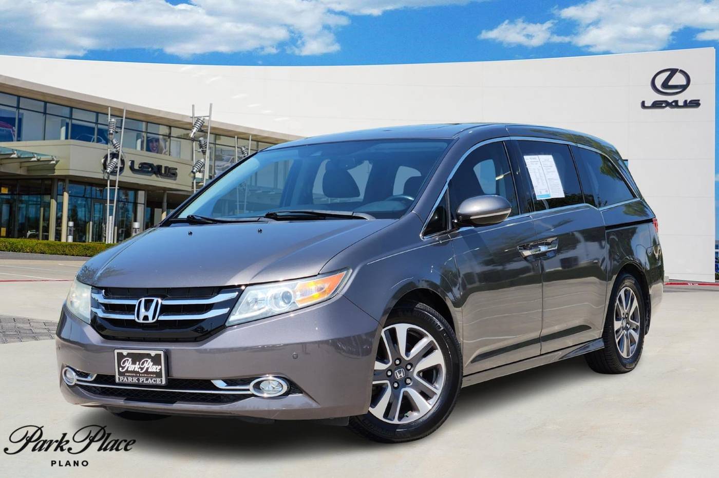 2015 Honda Odyssey Touring — Minivan — 93,090 mi — Plano, TX