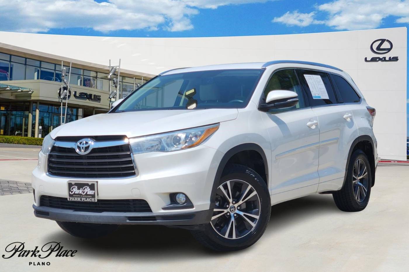 2016 Toyota Highlander XLE — SUV — 88,818 mi — Plano, TX
