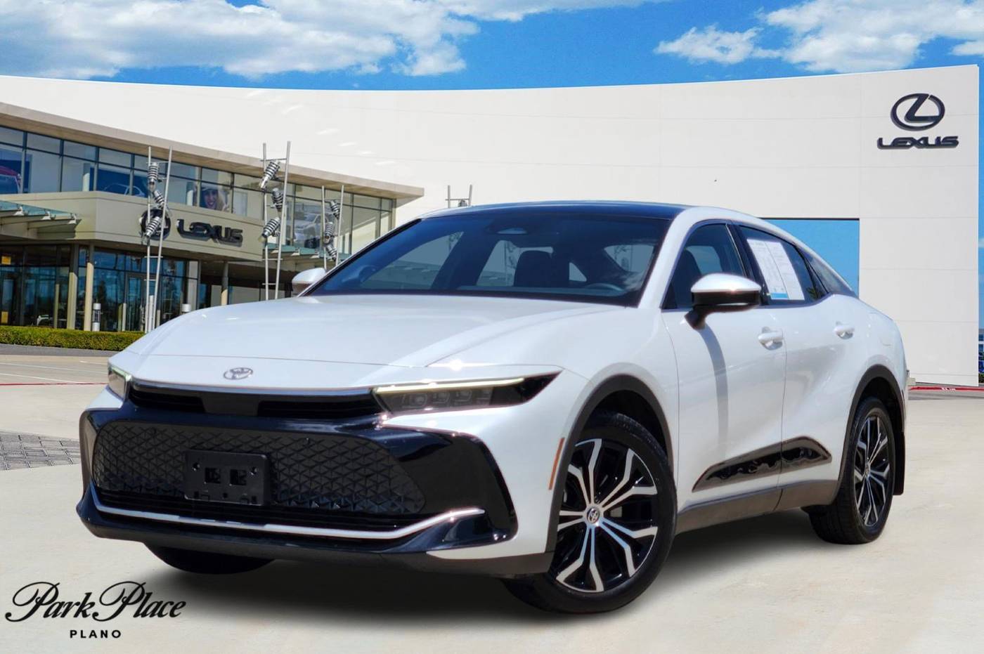 2023 Toyota Crown Limited — Sedan — 27,678 mi — Plano, TX