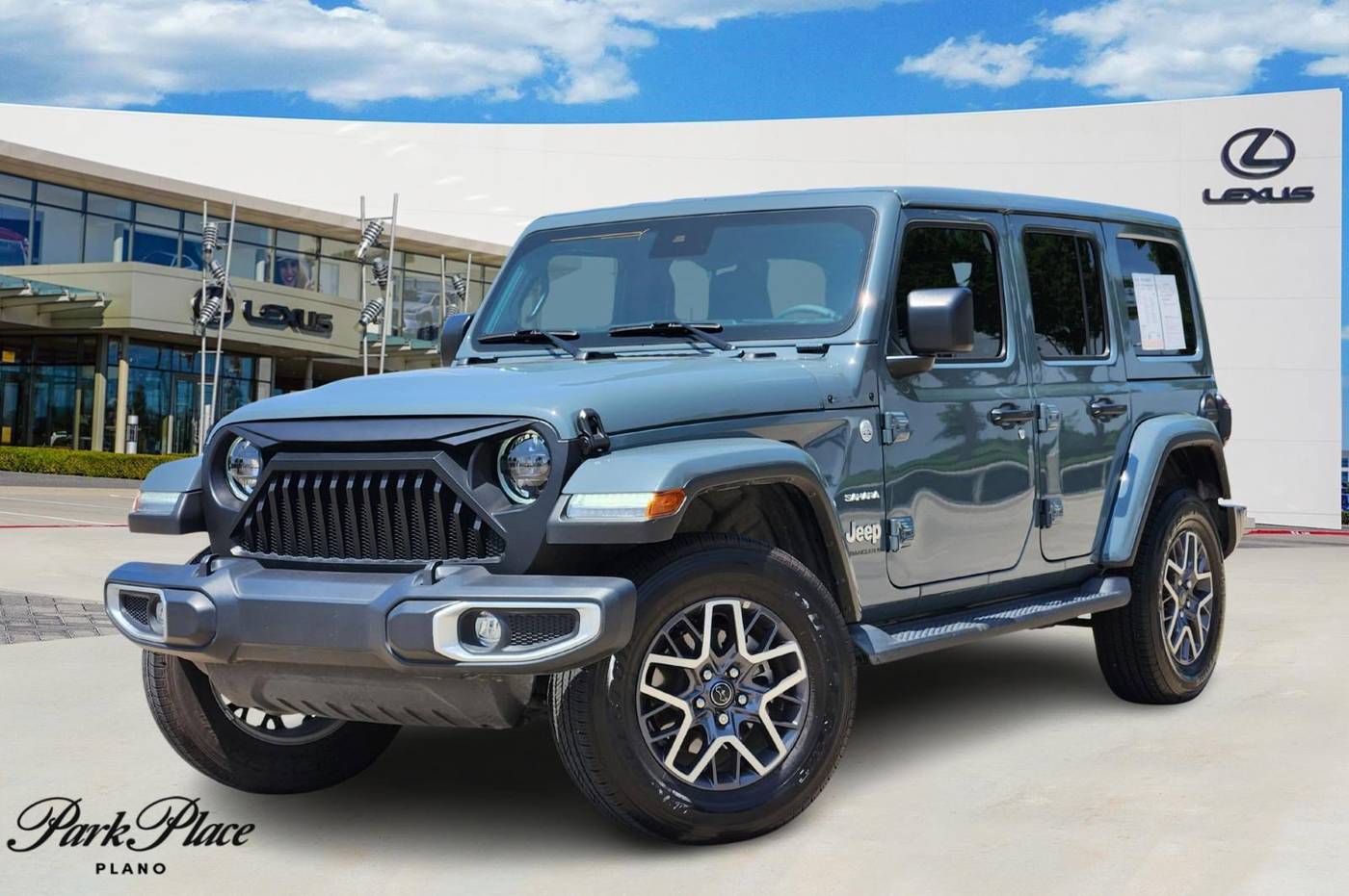 2024 Jeep Wrangler Sahara — SUV — 11,123 mi — Plano, TX