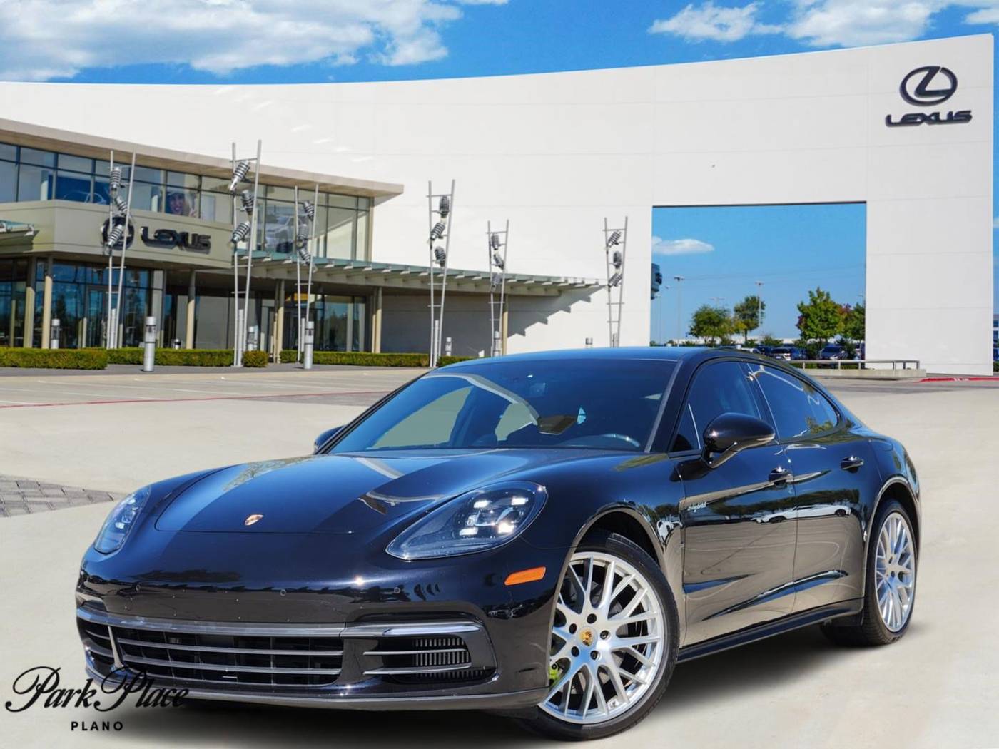 2018 Porsche Panamera 4 E-Hybrid — Hatchback — 37,890 mi — Plano, TX