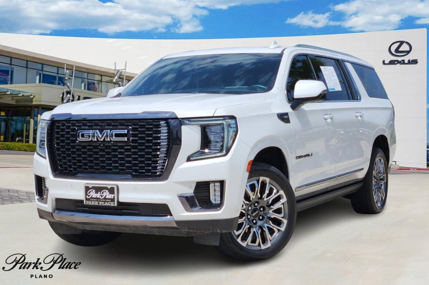 2023 GMC Yukon Denali Ultimate — SUV — 51,625 mi — Plano, TX