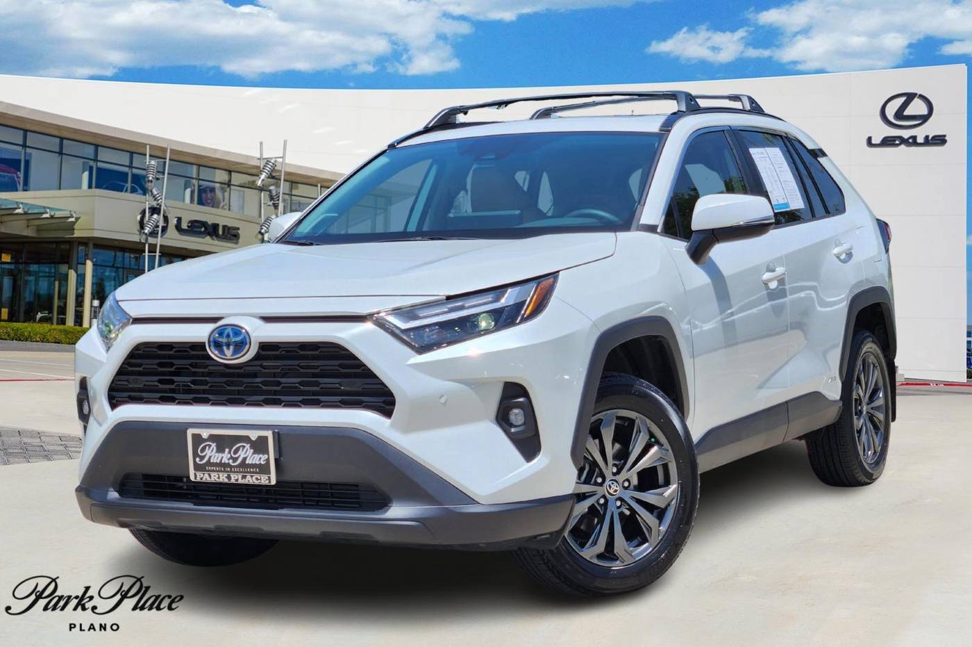 2024 Toyota RAV4 Hybrid XLE Premium — SUV — 9,500 mi — Plano, TX