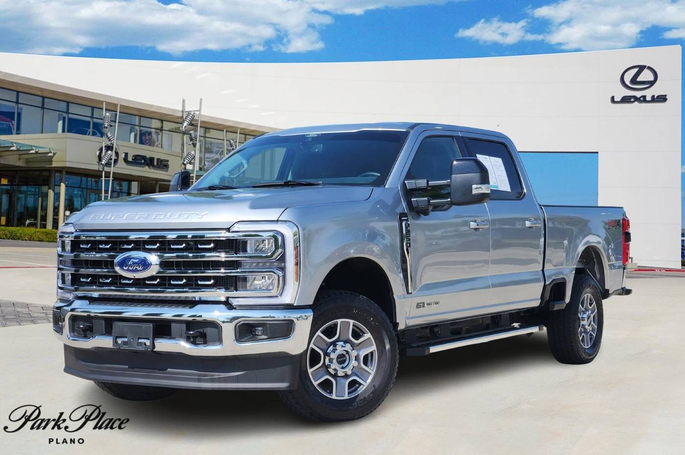 2024 Ford Super Duty F-250 LARIAT — Pickup Truck — 5,411 mi — Plano, TX