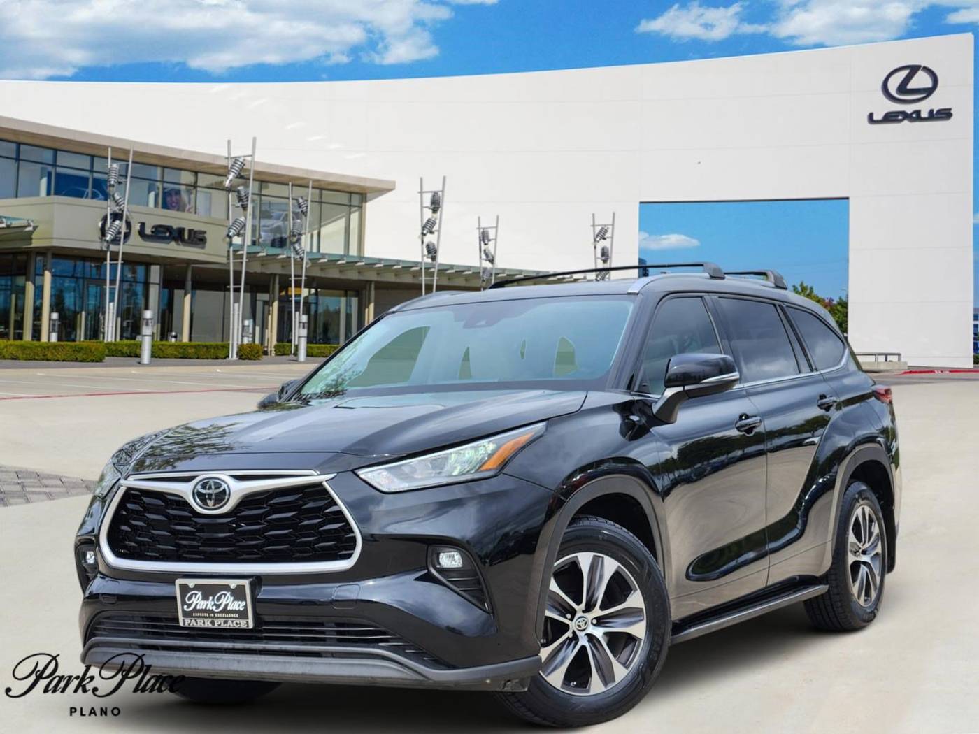 2020 Toyota Highlander XLE — SUV — 63,617 mi — Plano, TX