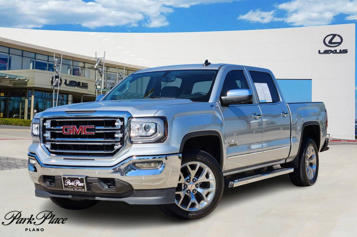 2018 GMC Sierra 1500 SLT — Pickup Truck — 135,293 mi — Plano, TX