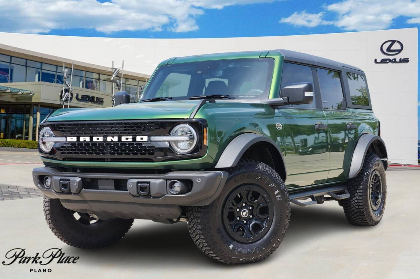 2023 Ford Bronco Wildtrak — SUV — 10,167 mi — Plano, TX