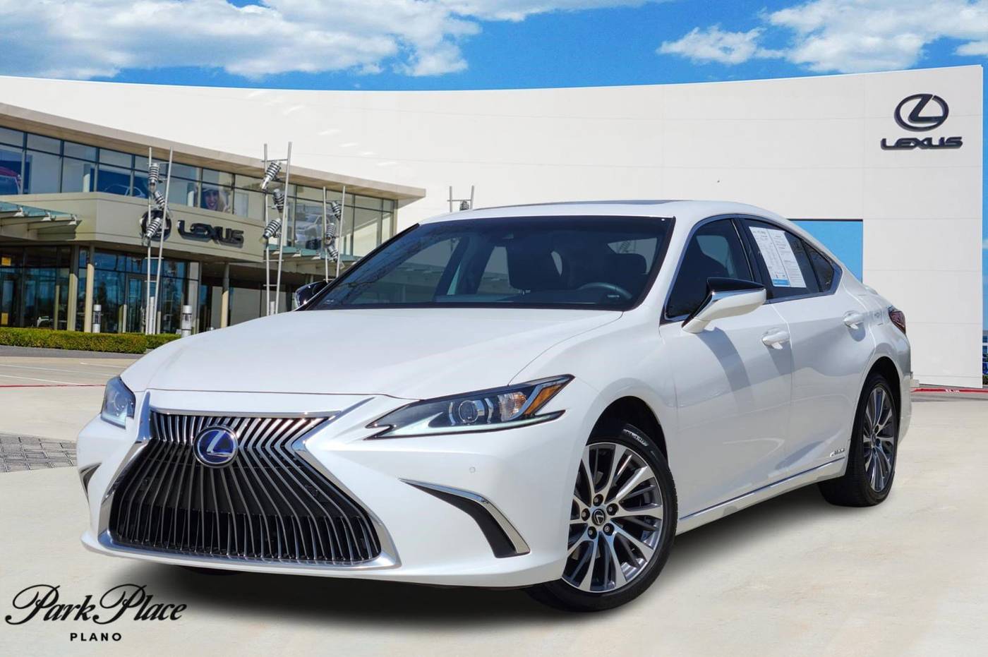 2021 Lexus ES ES 300h — Sedan — 17,456 mi — Plano, TX