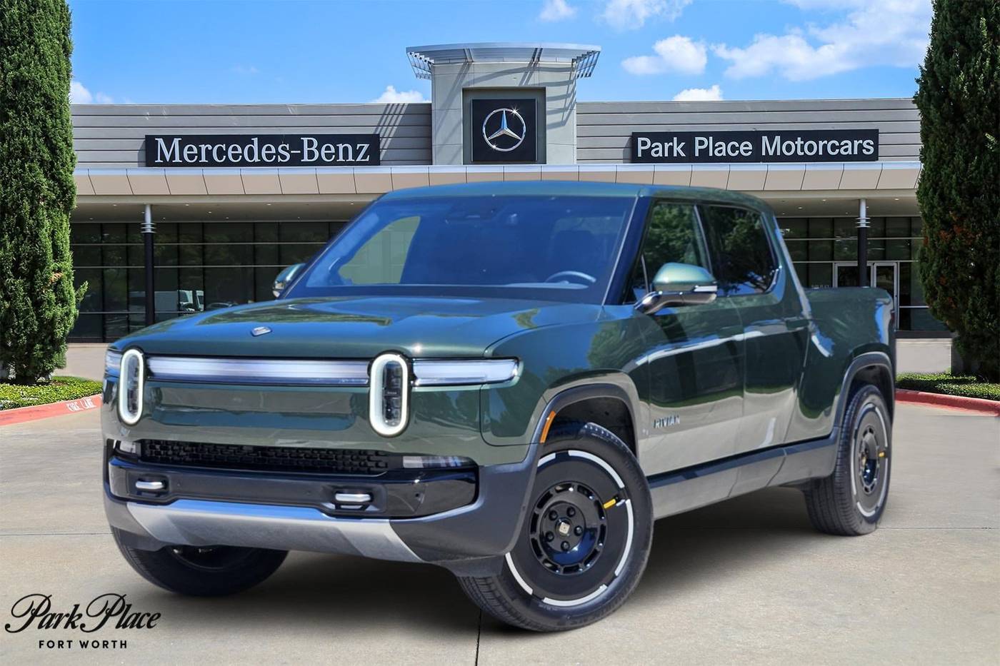 2025 Rivian R1T Adventure — Pickup Truck — 4,239 mi — Fort Worth, TX