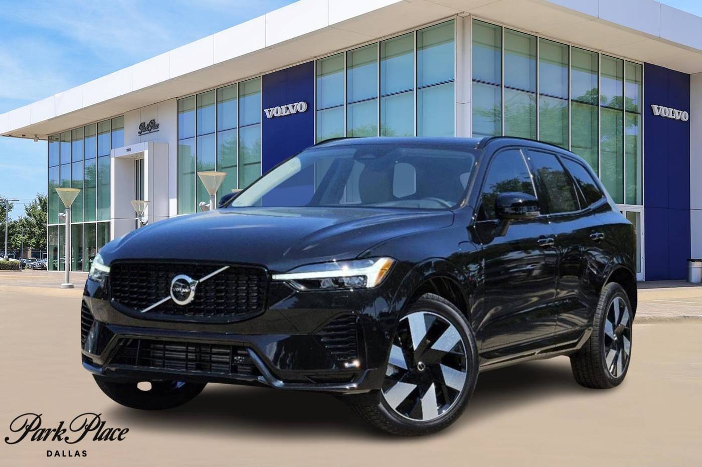 2025 Volvo XC60 Plug-In Hybrid Plus — SUV — 5,860 mi — Dallas, TX