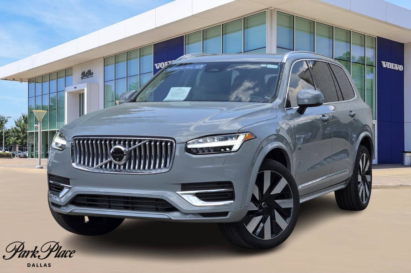 2025 Volvo XC90 Plug-In Hybrid Plus — SUV — 7,331 mi — Dallas, TX