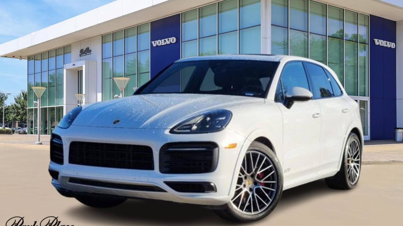 2022 Porsche Cayenne GTS
