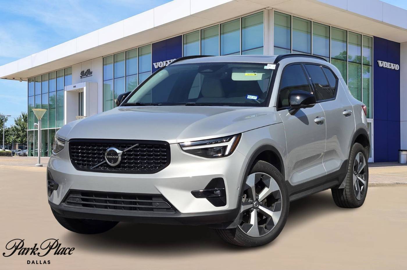 2024 Volvo XC40 Plus — SUV — 8,097 mi — Dallas, TX