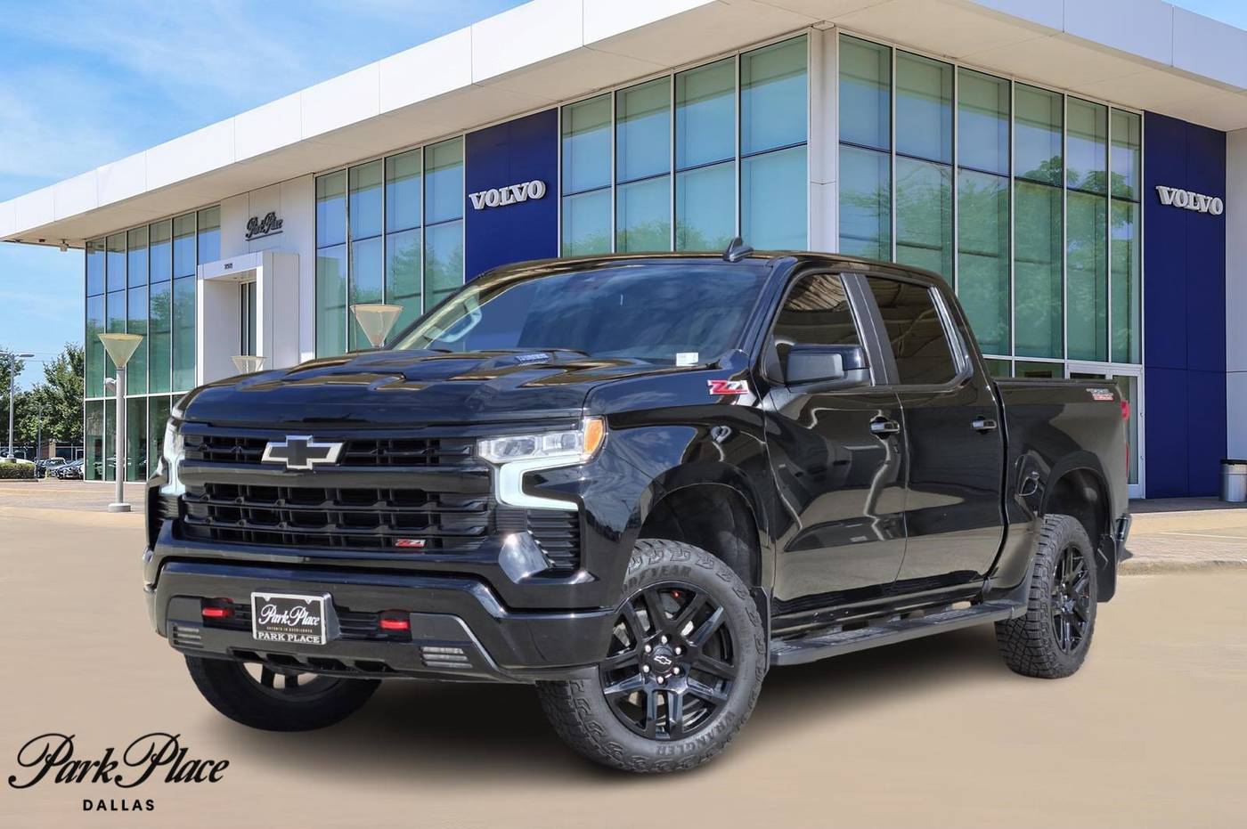 2024 Chevrolet Silverado 1500 LT Trail Boss — Pickup Truck — 28,221 mi — Dallas, TX