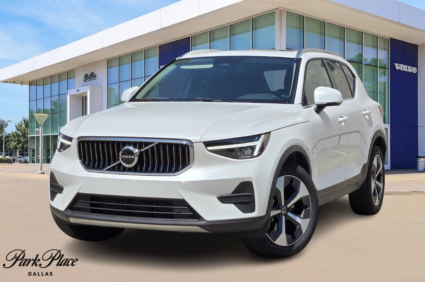 2025 Volvo XC40 Core — SUV — 6,239 mi — Dallas, TX