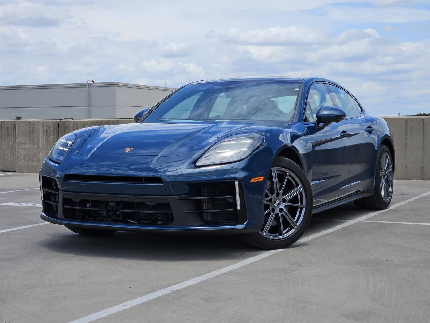 2025 Porsche Panamera 4 — Sedan — 6,178 mi — Dallas, TX