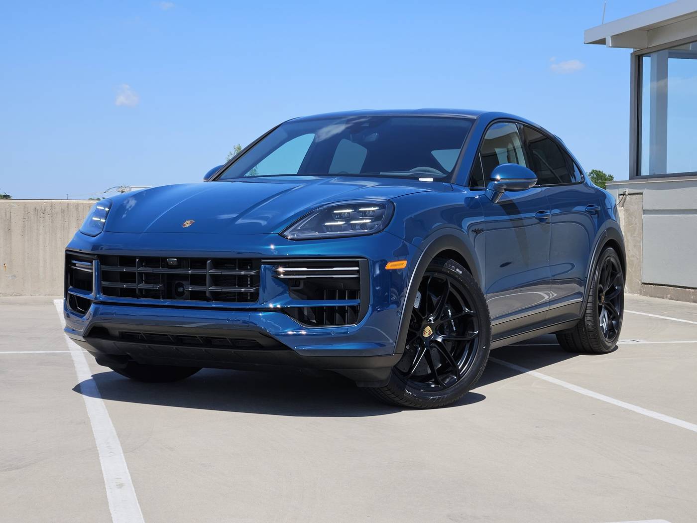 2024 Porsche Cayenne Turbo E-Hybrid — SUV — 4,860 mi — Dallas, TX