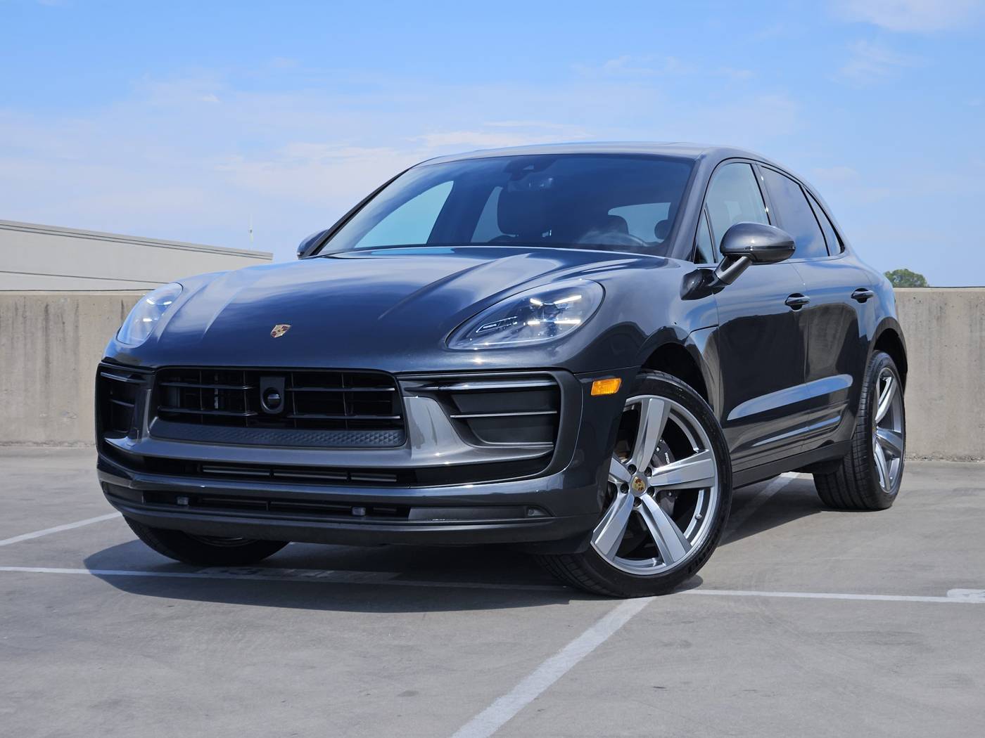 2025 Porsche Macan T — SUV — 6,206 mi — Dallas, TX
