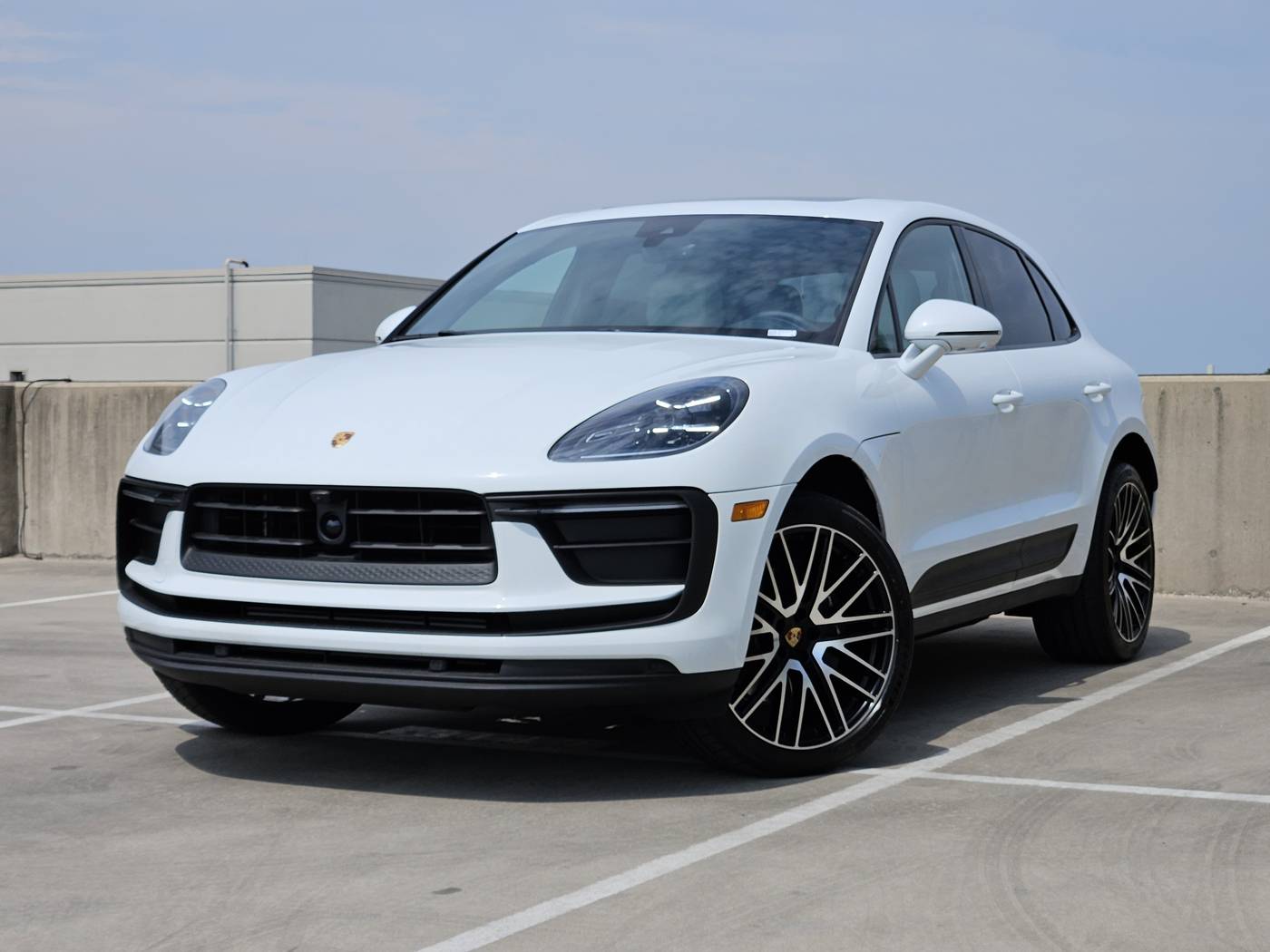 2025 Porsche Macan Macan — SUV — 4,151 mi — Dallas, TX
